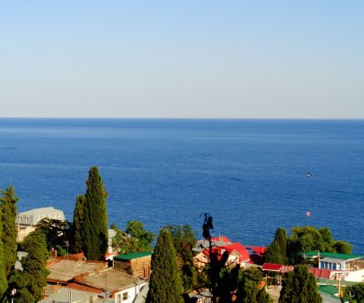 Этаж дома с видом на море и двором на Поликуровской
