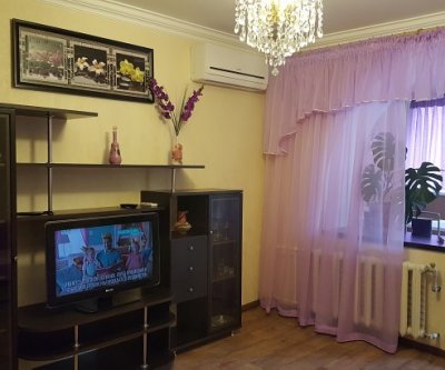 Ялта .2-х комнатная квартира до 6 человек, тихий район,15 мин